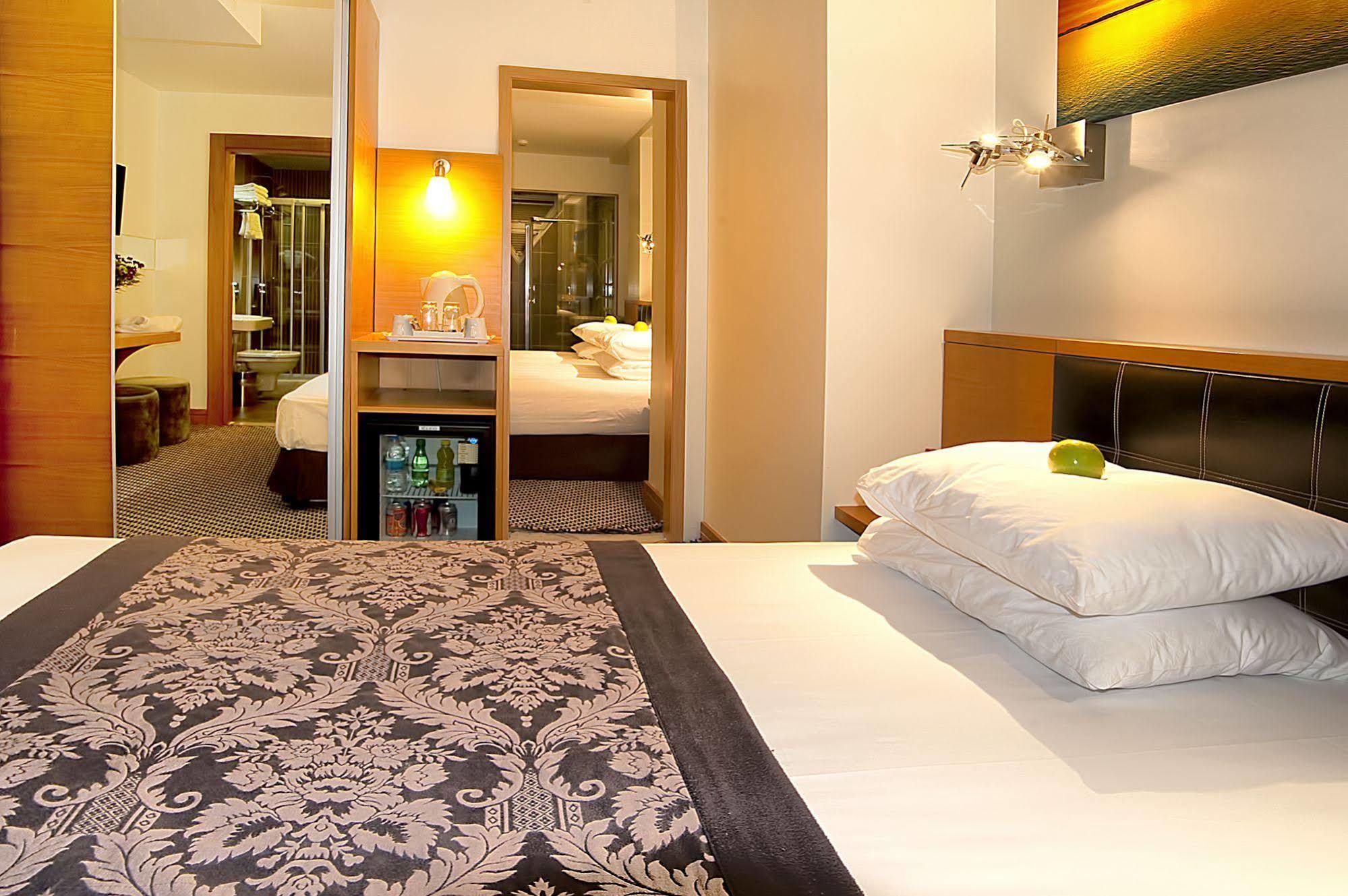 Parkhouse Hotel & Spa Istambul Exterior foto